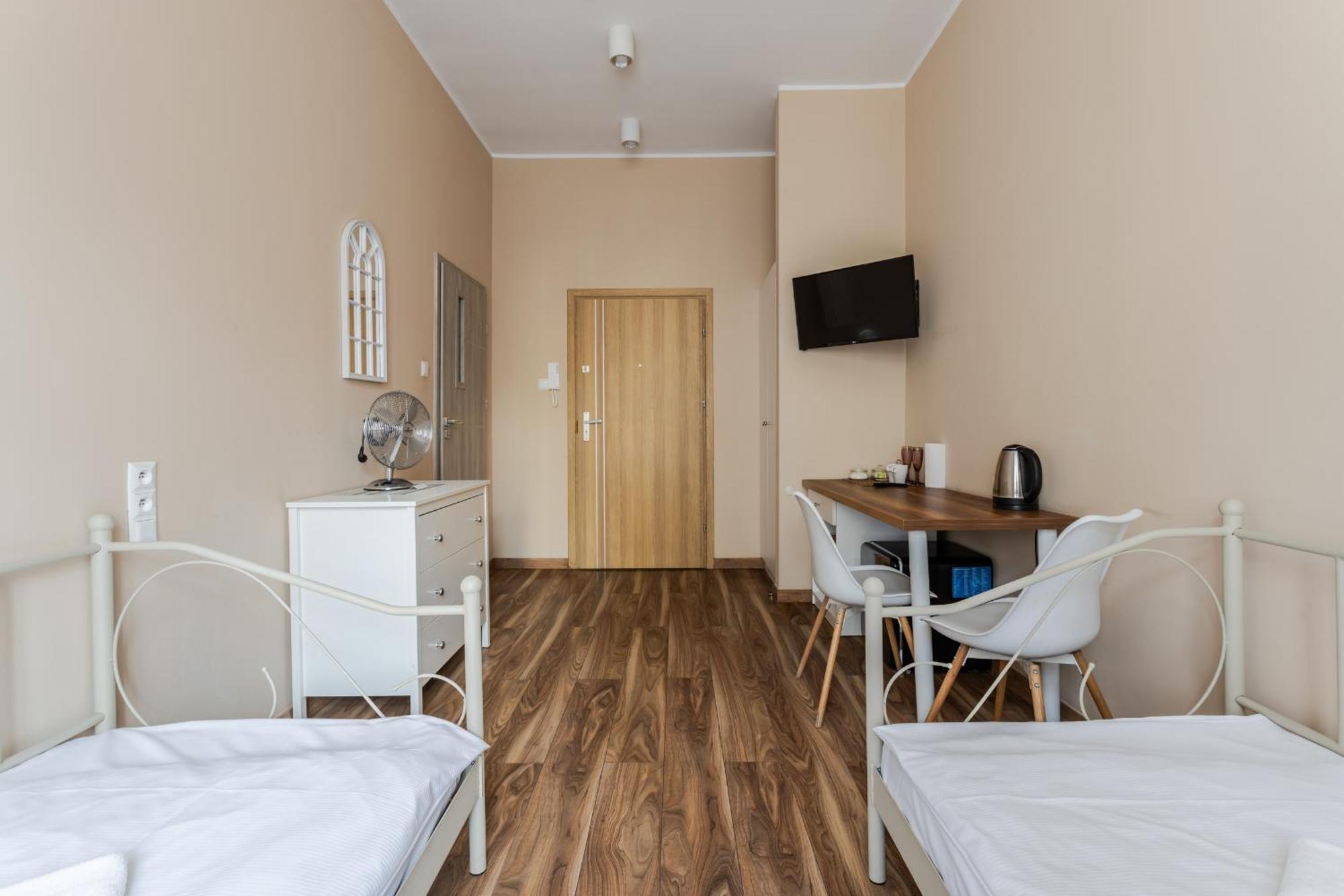 Functional And Comfortable Very Berry Studios In Poznan By Noclegi Renters Eksteriør bilde