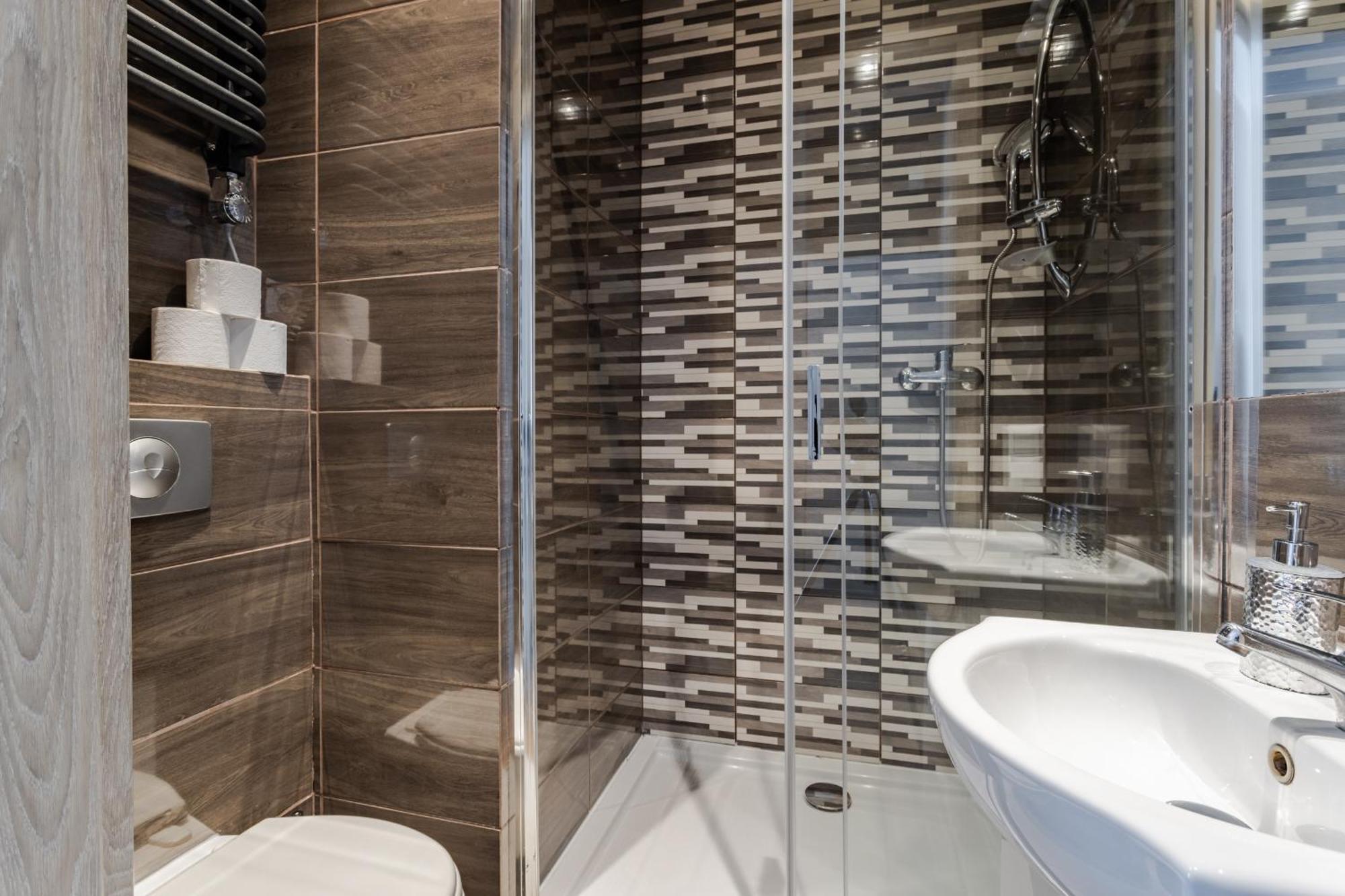Functional And Comfortable Very Berry Studios In Poznan By Noclegi Renters Eksteriør bilde