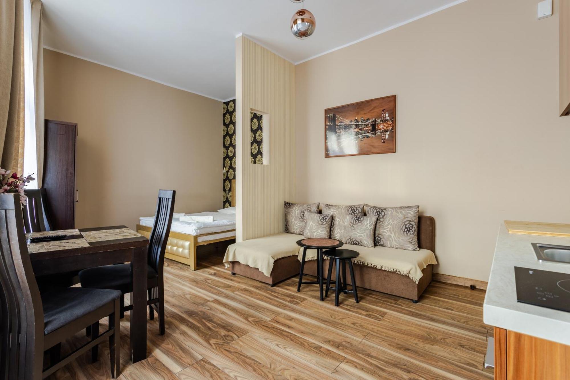 Functional And Comfortable Very Berry Studios In Poznan By Noclegi Renters Eksteriør bilde