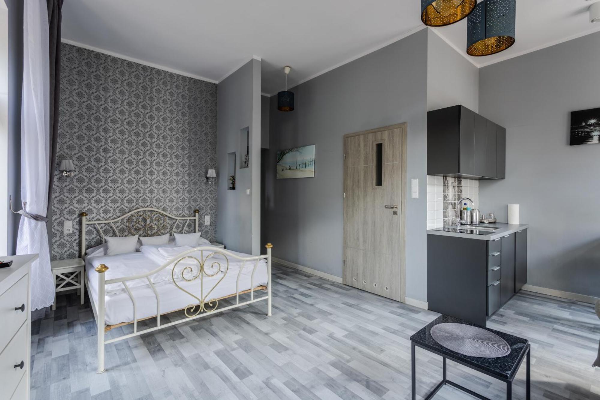 Functional And Comfortable Very Berry Studios In Poznan By Noclegi Renters Eksteriør bilde