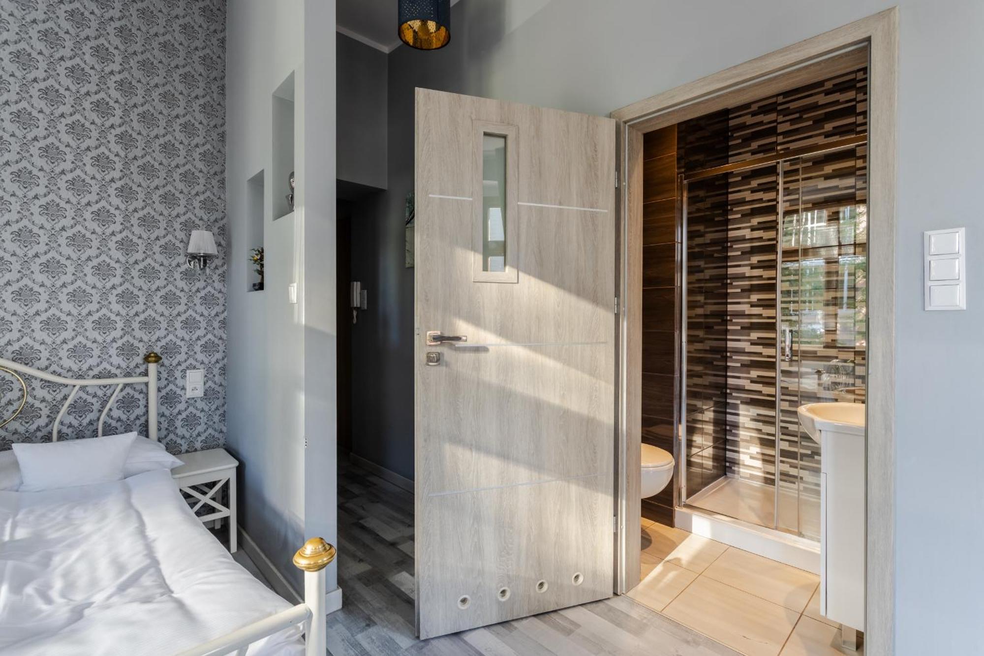 Functional And Comfortable Very Berry Studios In Poznan By Noclegi Renters Eksteriør bilde