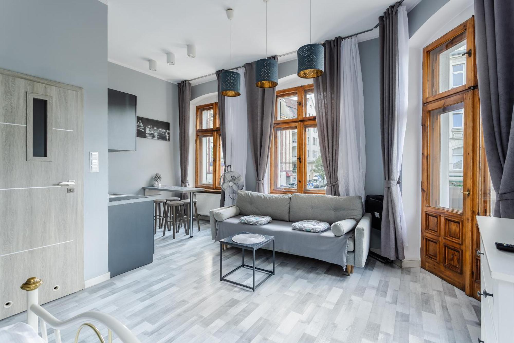 Functional And Comfortable Very Berry Studios In Poznan By Noclegi Renters Eksteriør bilde